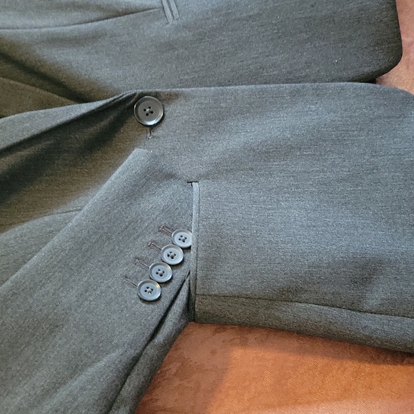 EXPRESS Editor Ladies Pantsuit - Picture 6 of 6